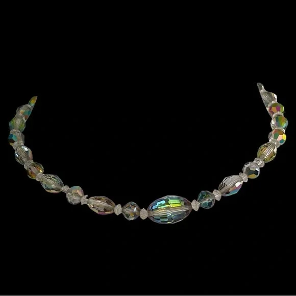 Gorgeous Vintage Smoked Heliotrope Crystal Necklace‎